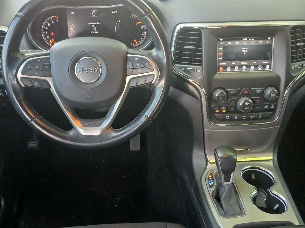 Jeep Grand Cherokee Laredo E 2WD 2021