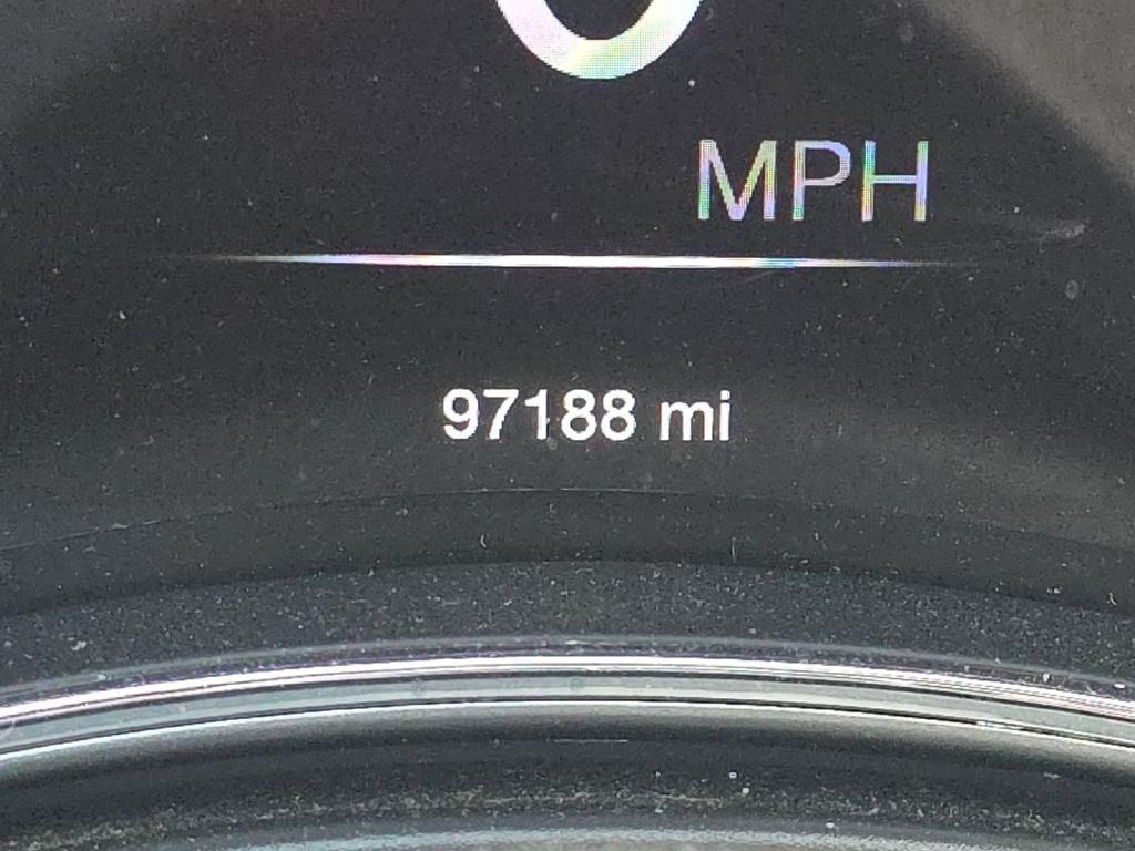 Jeep Grand Cherokee Laredo E 2WD 2021