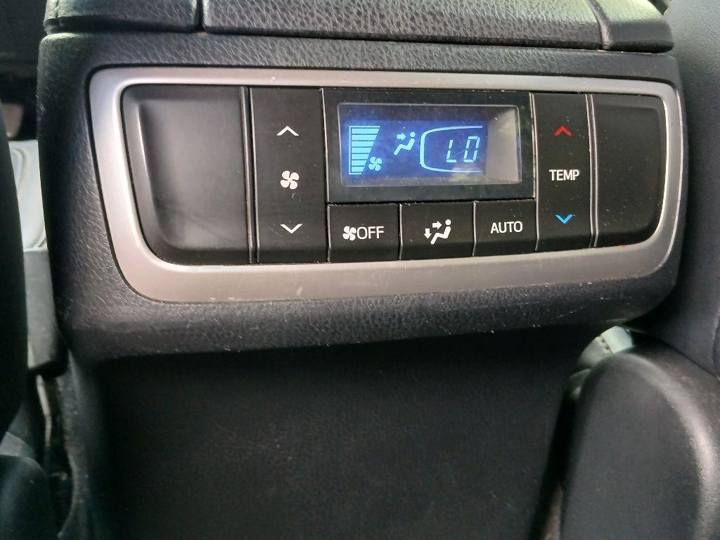 Toyota Highlander XLE AWD V6 2017