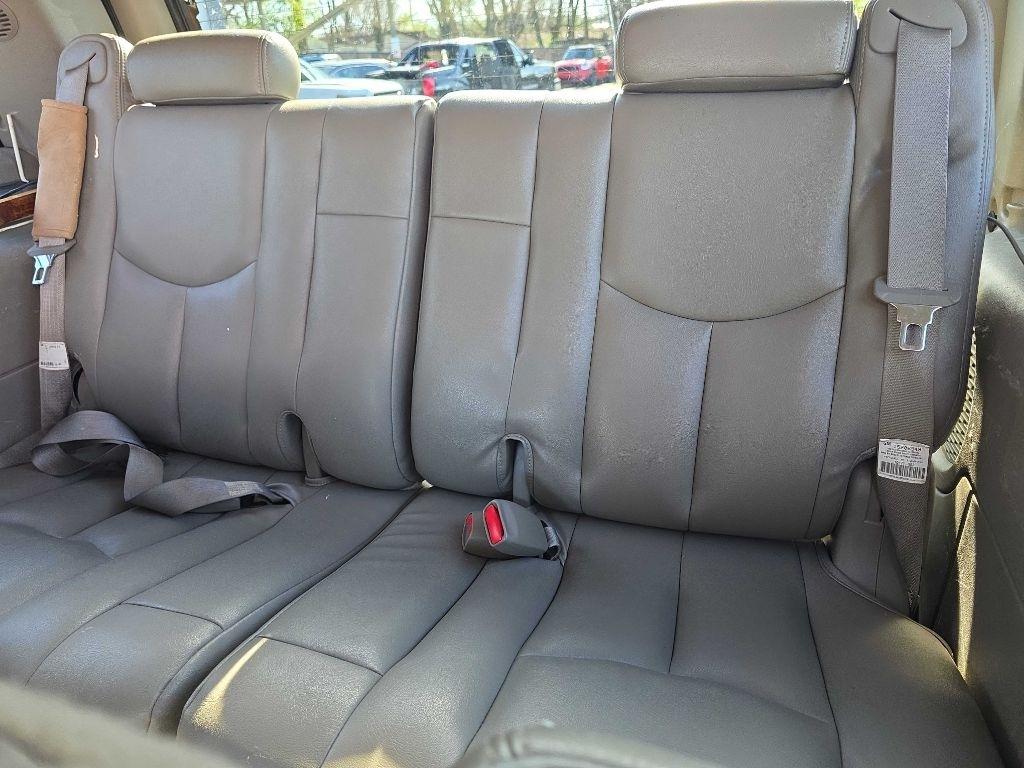 Chevrolet Tahoe 4WD 2004