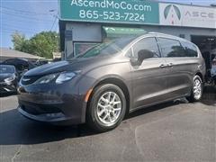 2021 Chrysler Voyager 