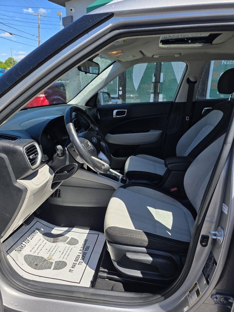 Hyundai Venue SEL 2023