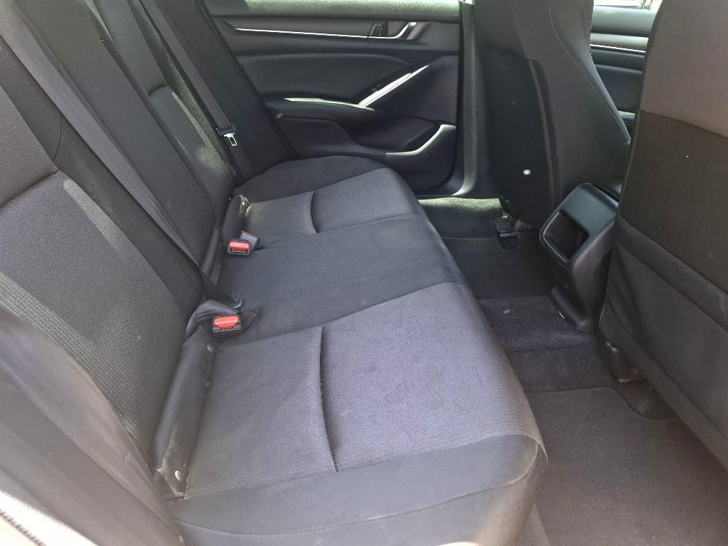 Honda Accord LX CVT 2020