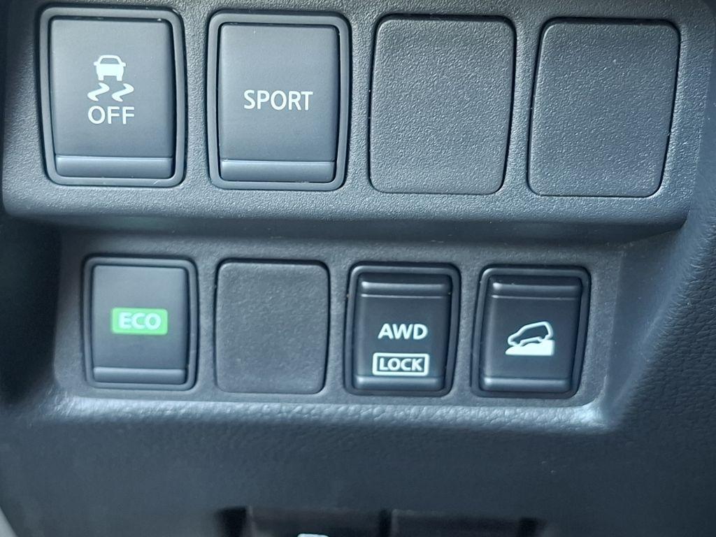 Nissan Rogue SV AWD 2015