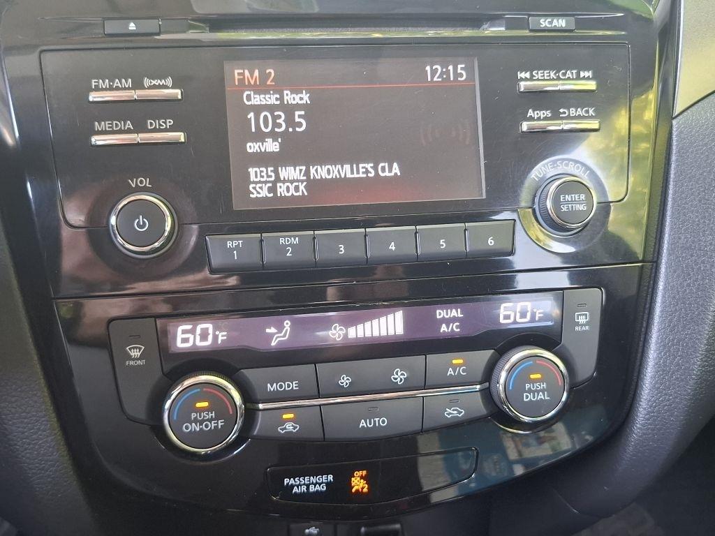 Nissan Rogue SV AWD 2015