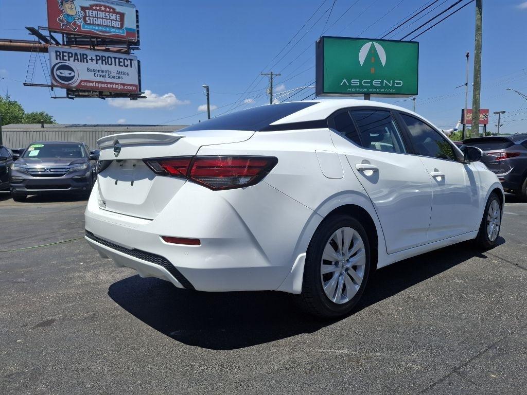 Nissan Sentra S 2021