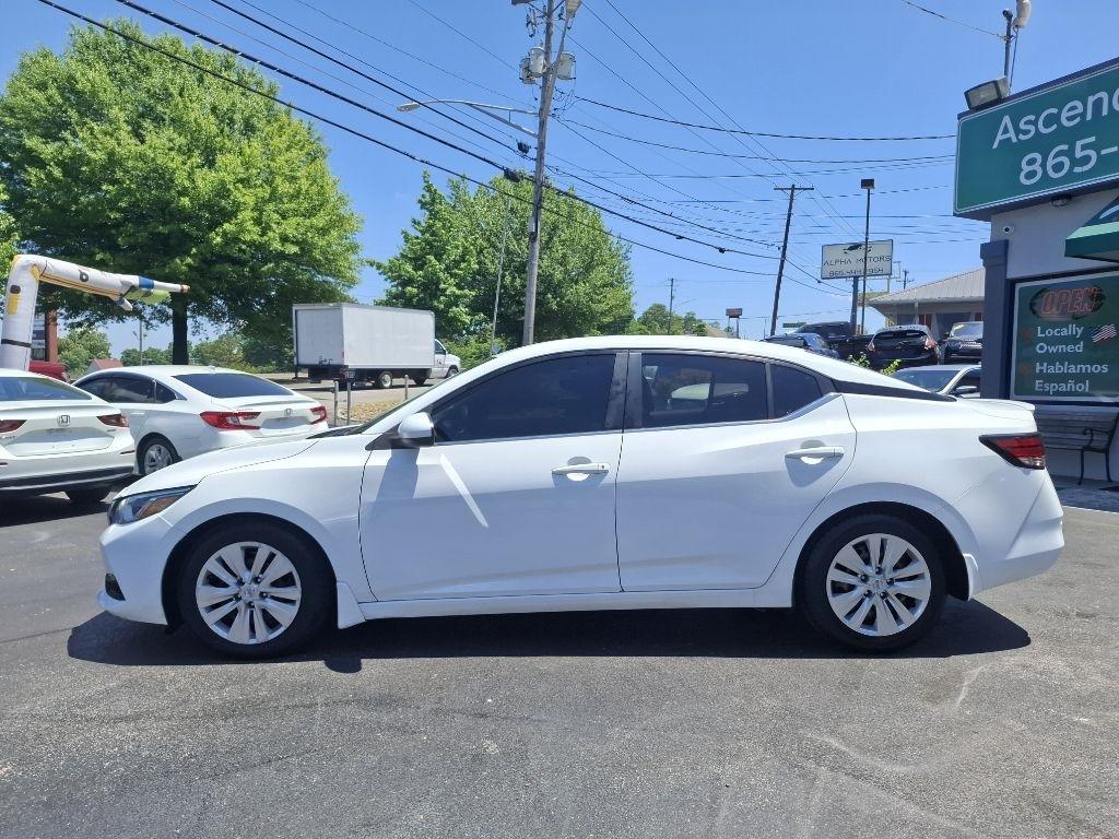 Nissan Sentra S 2021
