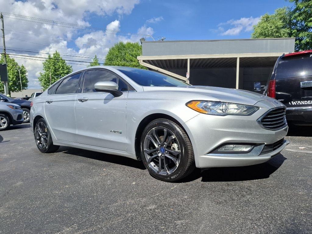 Ford Fusion Hybrid SE 2018