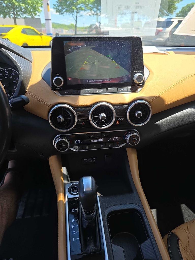 Nissan Sentra  2022
