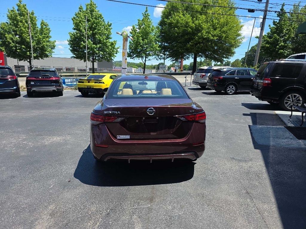 Nissan Sentra  2022