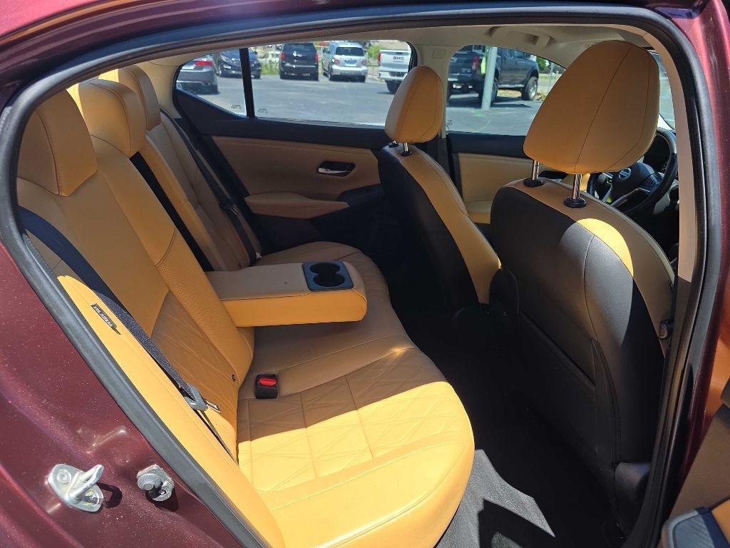 Nissan Sentra  2022