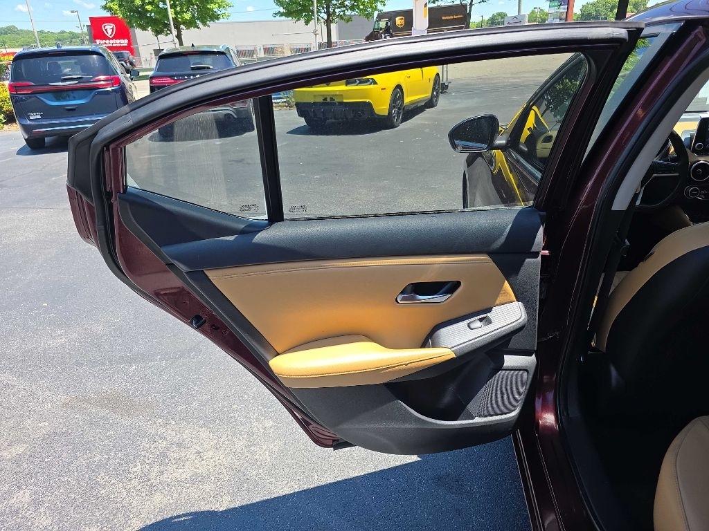 Nissan Sentra  2022