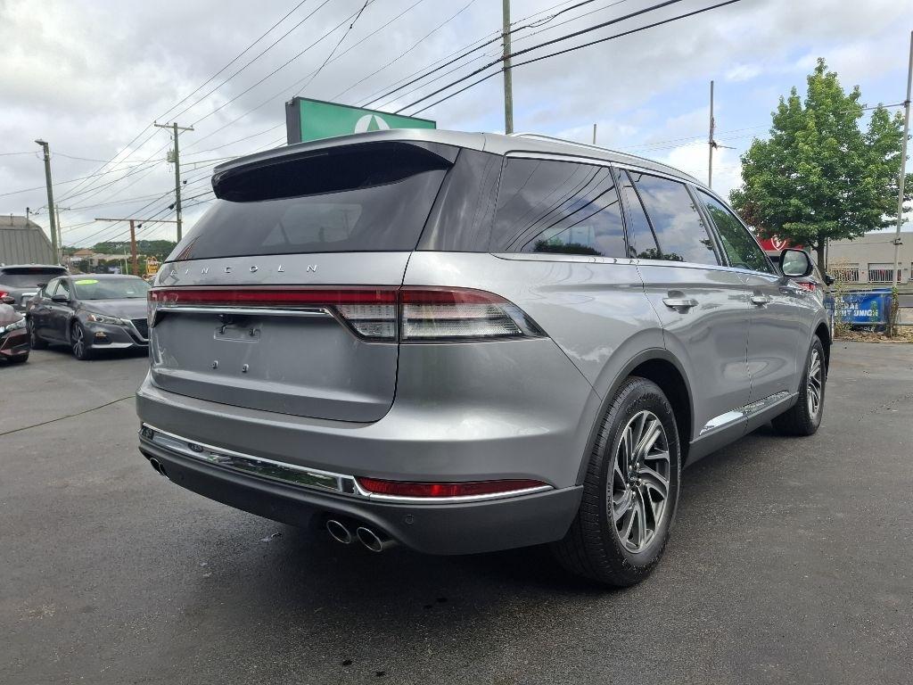 Lincoln Aviator Base 2022