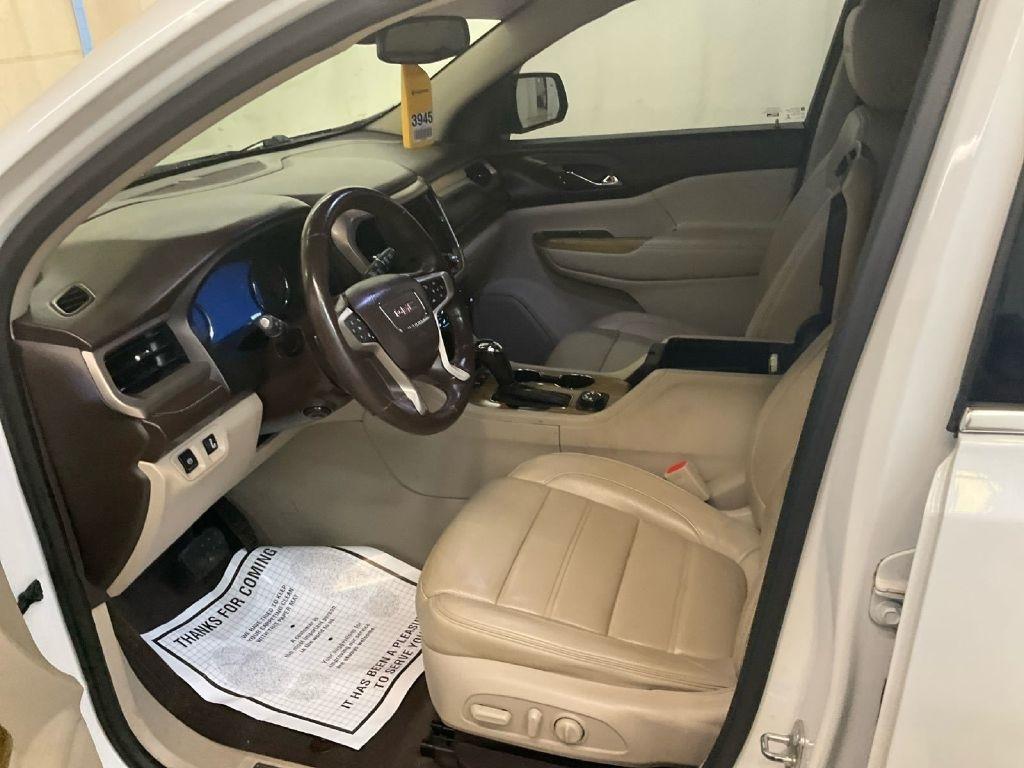 GMC Acadia Denali AWD 2017