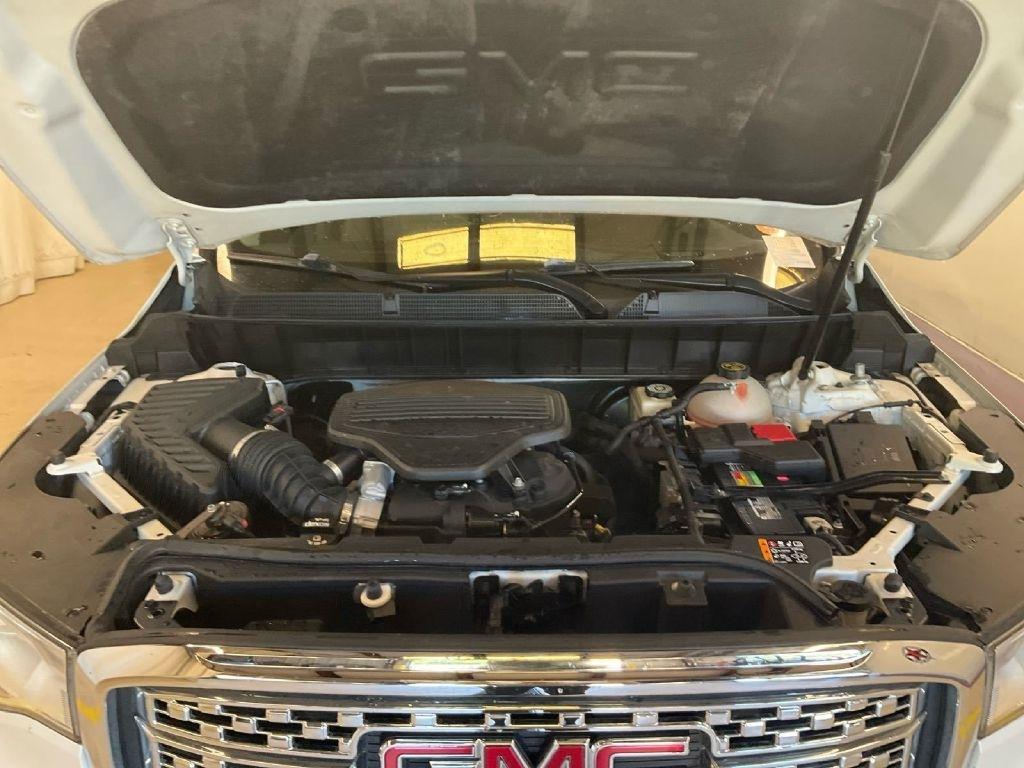 GMC Acadia Denali AWD 2017