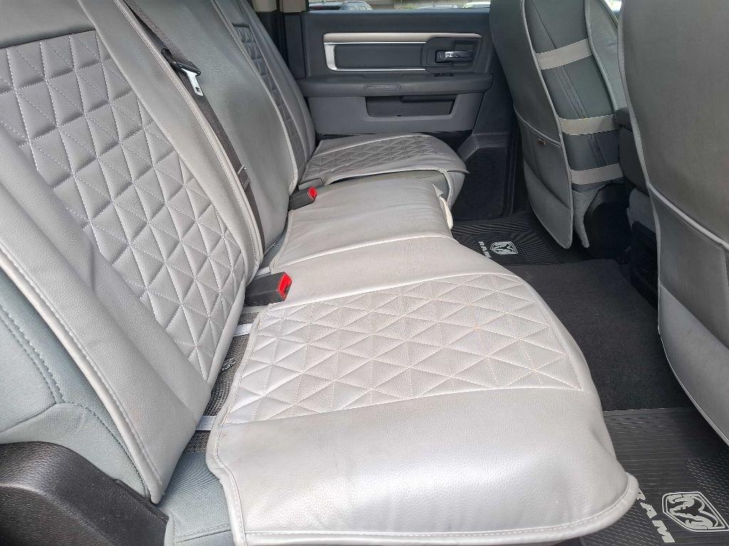 RAM 1500 Classic Tradesman Crew Cab SWB 4WD 2019
