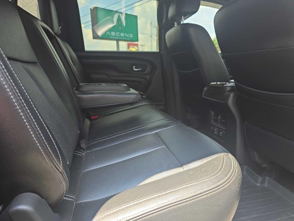 Nissan Titan XD Platinum Reserve Crew Cab 4WD Diesel 2019
