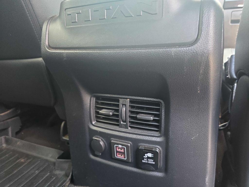 Nissan Titan XD Platinum Reserve Crew Cab 4WD Diesel 2019