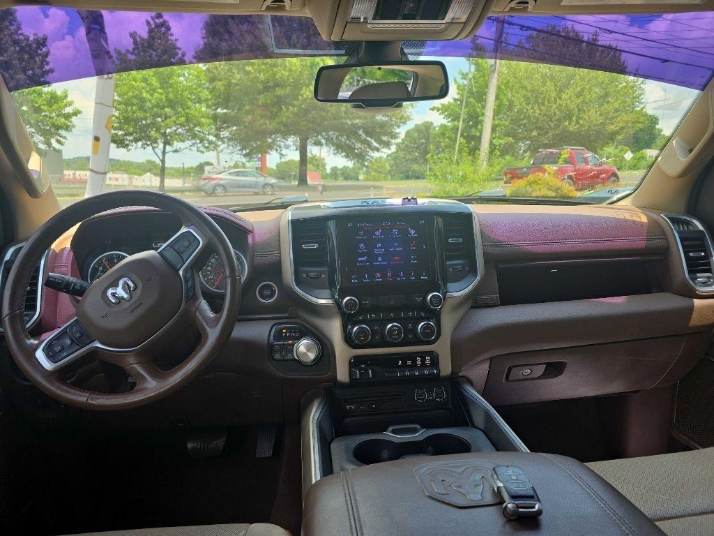 RAM 1500 Laramie Crew Cab SWB 4WD 2019