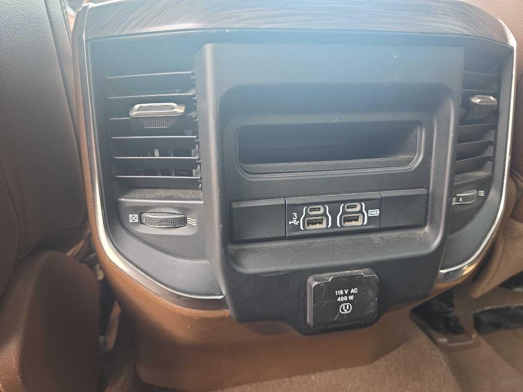 RAM 1500 Laramie Crew Cab SWB 4WD 2019