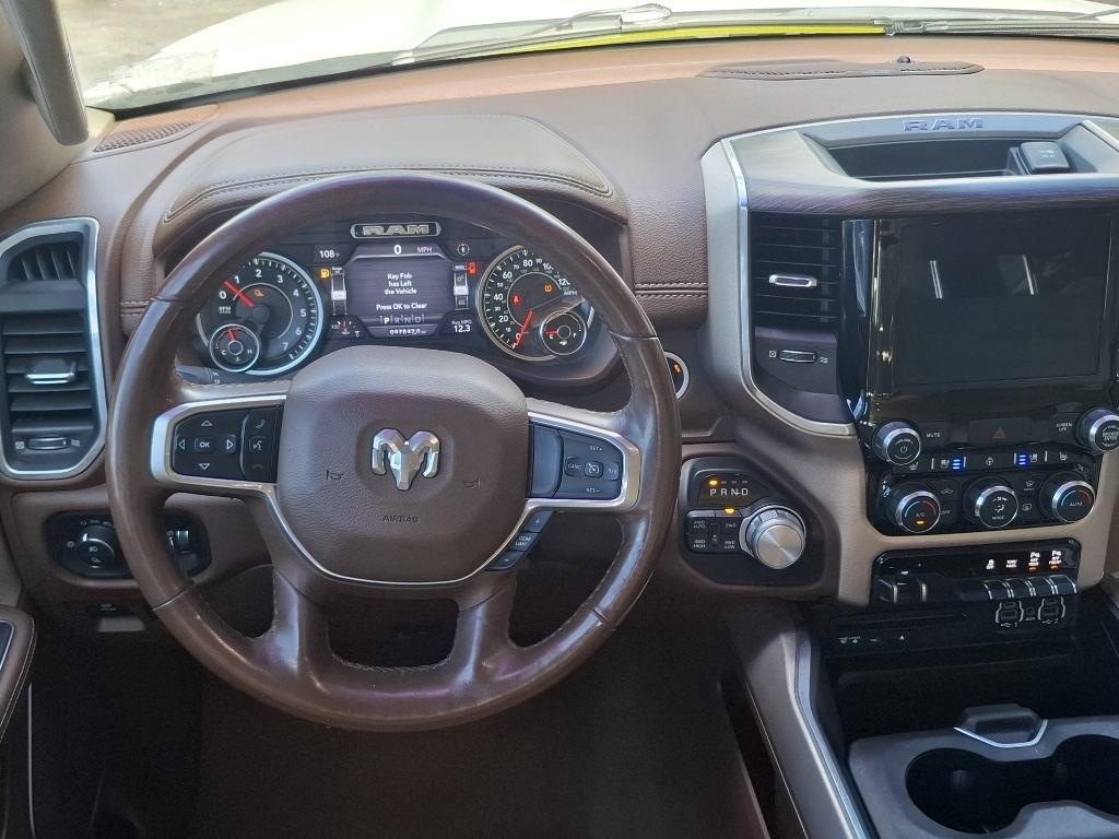 RAM 1500 Laramie Crew Cab SWB 4WD 2019