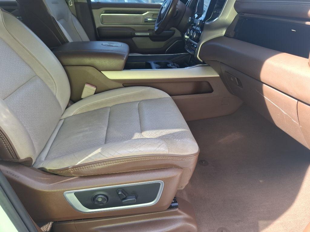 RAM 1500 Laramie Crew Cab SWB 4WD 2019