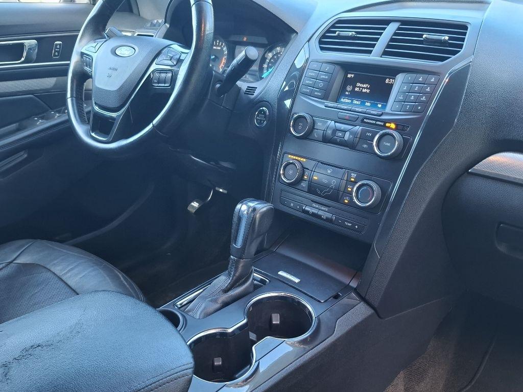 Ford Explorer XLT FWD 2018