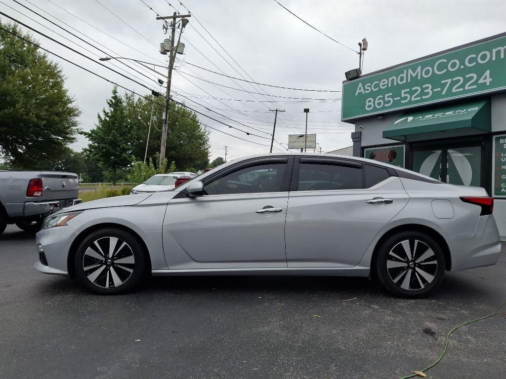 Nissan Altima 2.5 SV 2022