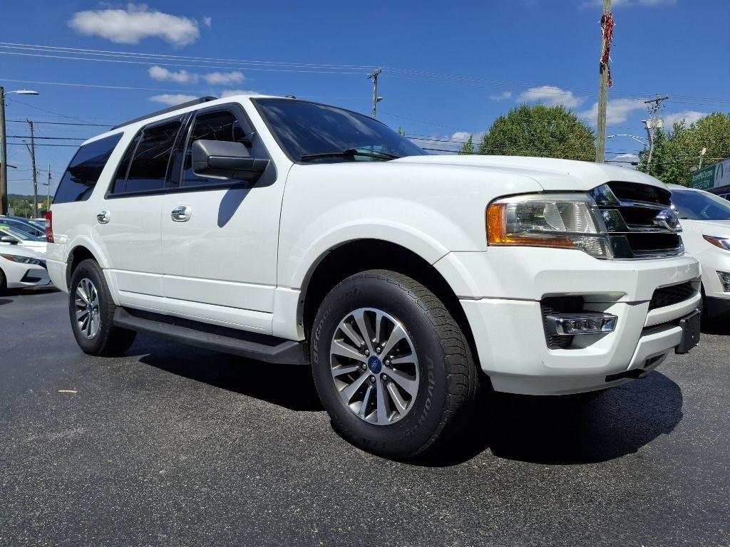 Ford Expedition XLT 4WD 2017