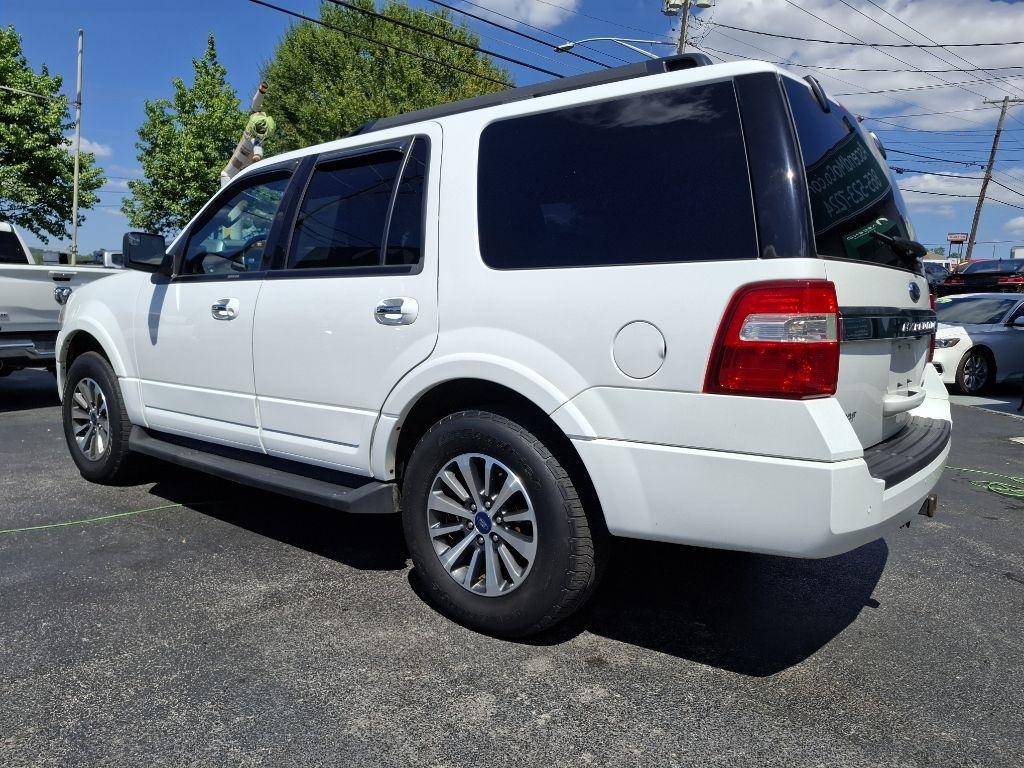 Ford Expedition XLT 4WD 2017