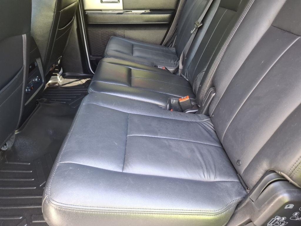 Ford Expedition XLT 4WD 2017