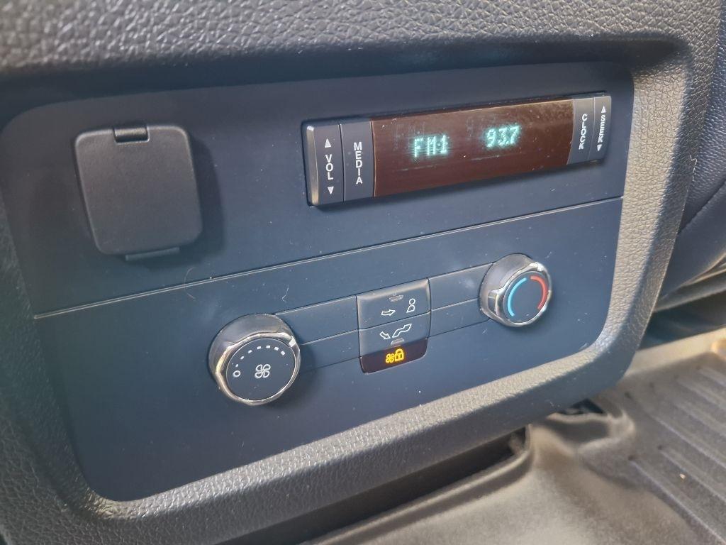 Ford Expedition XLT 4WD 2017