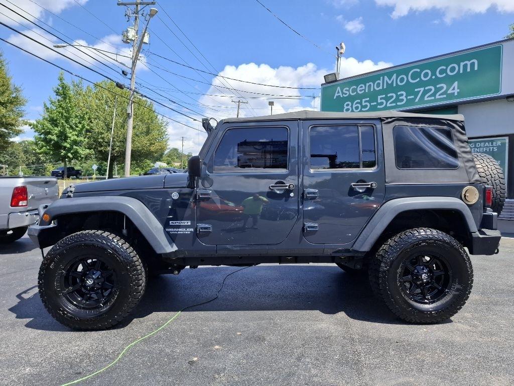 Jeep Wrangler Unlimited Sport 4WD 2017