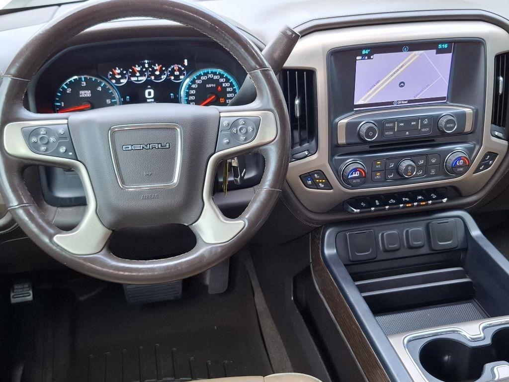 GMC Sierra 1500 Denali Crew Cab Long Box 4WD 2017