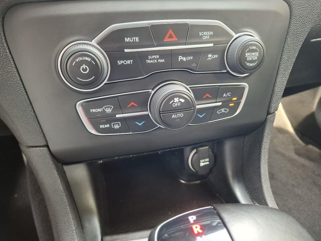 Dodge Charger SXT AWD 2021