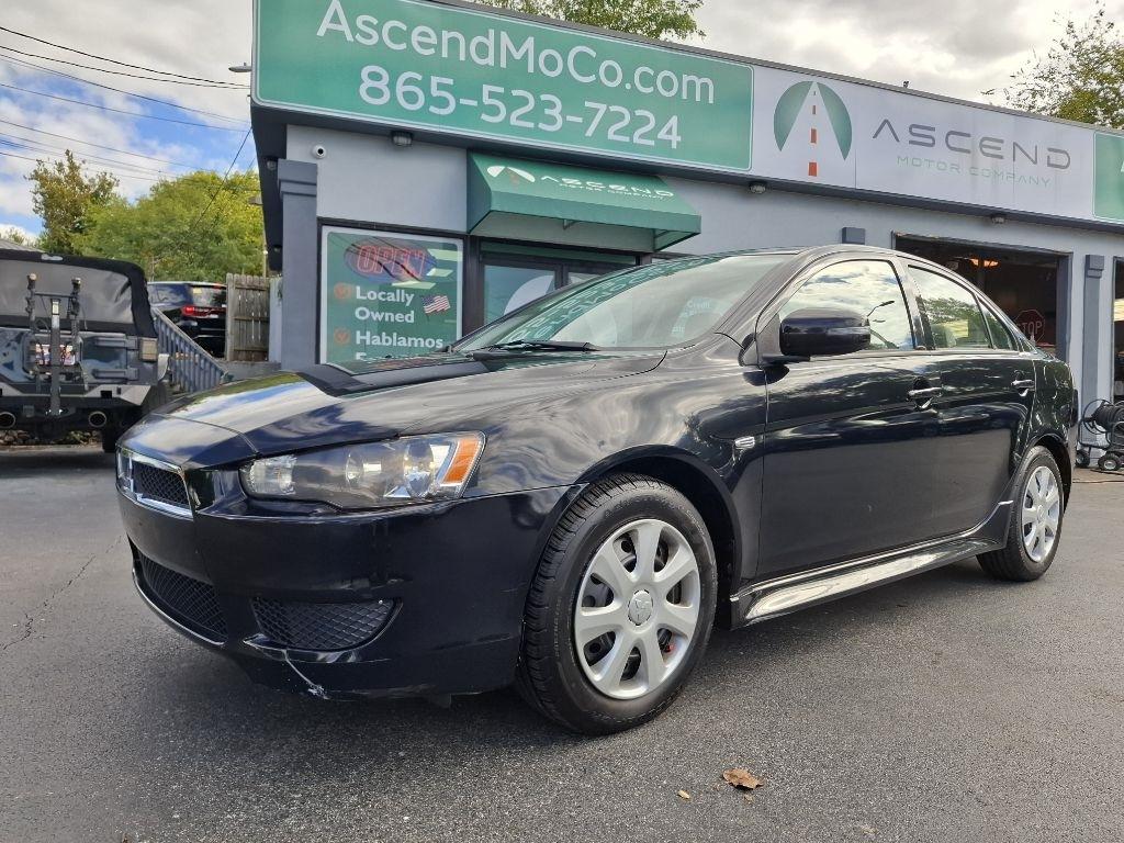 Mitsubishi Lancer ES 5M 2015