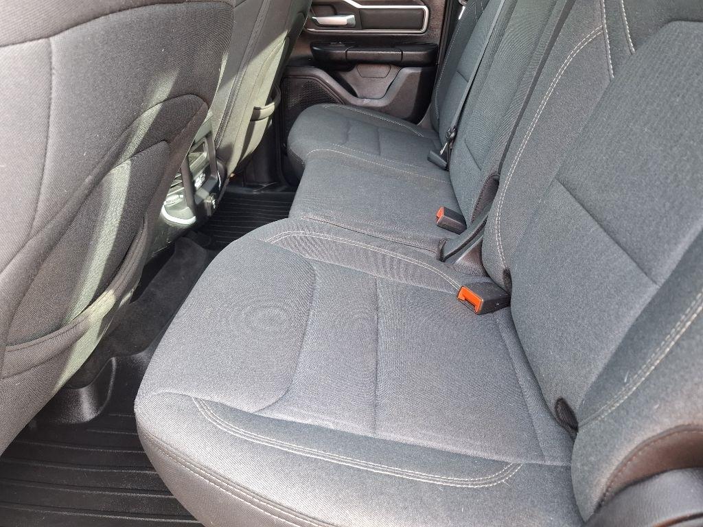 RAM 1500 Big Horn Quad Cab 4WD 2021