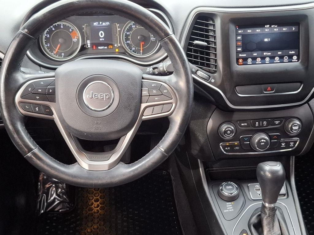 Jeep Cherokee Latitude Plus 4WD 2019