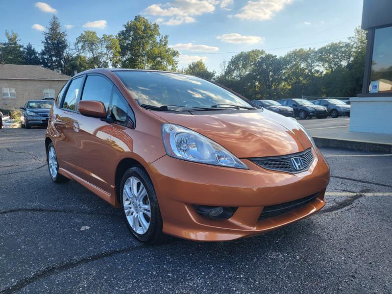 2010 Honda Fit Sport photo 2