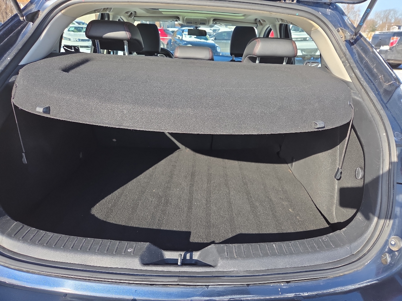 Mazda MAZDA3 i Grand Touring AT 5-Door 2014