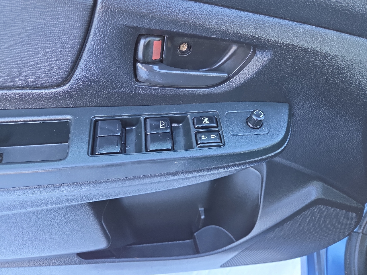 Subaru Impreza Base 5-Door 2014