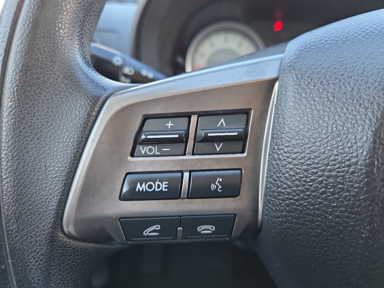 Subaru Impreza Base 5-Door 2014