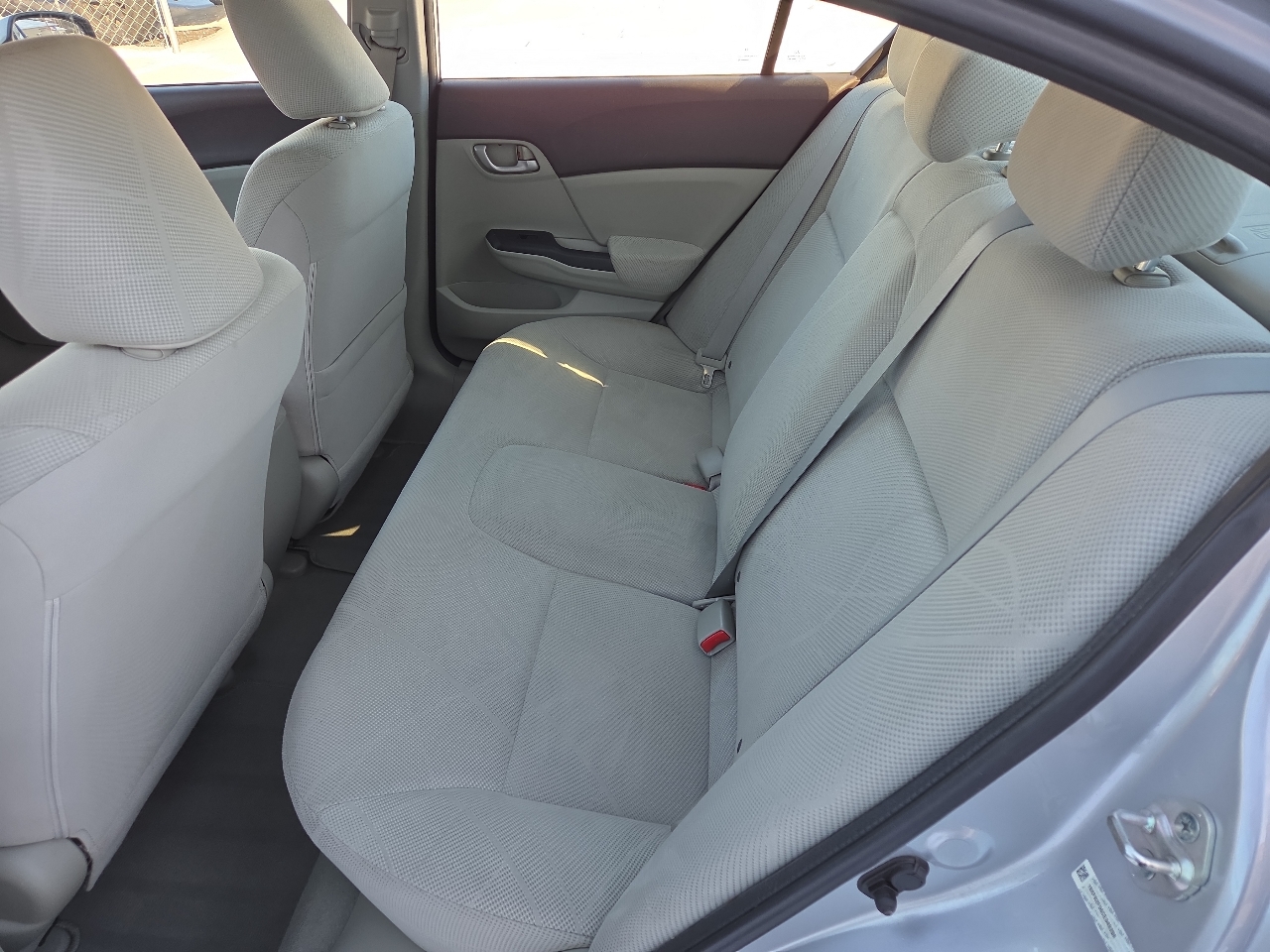 Honda Civic LX Sedan 5-Speed AT 2012