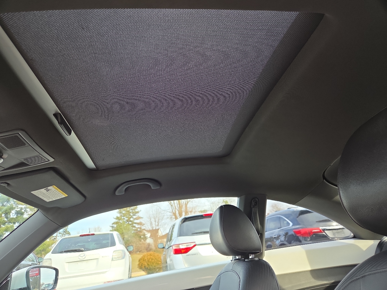 Volkswagen Beetle TDI 6A w/ Sunroof, Sound & Nav 2013