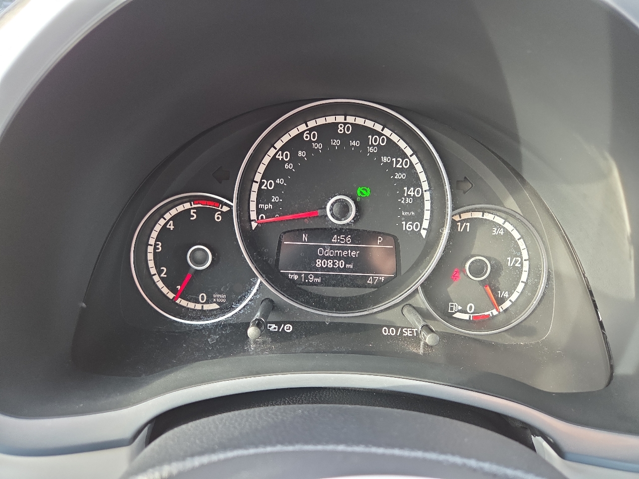 Volkswagen Beetle TDI 6A w/ Sunroof, Sound & Nav 2013