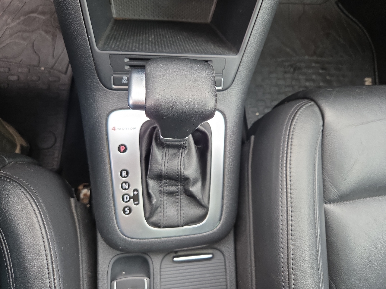 Volkswagen Tiguan SEL 4Motion 2010