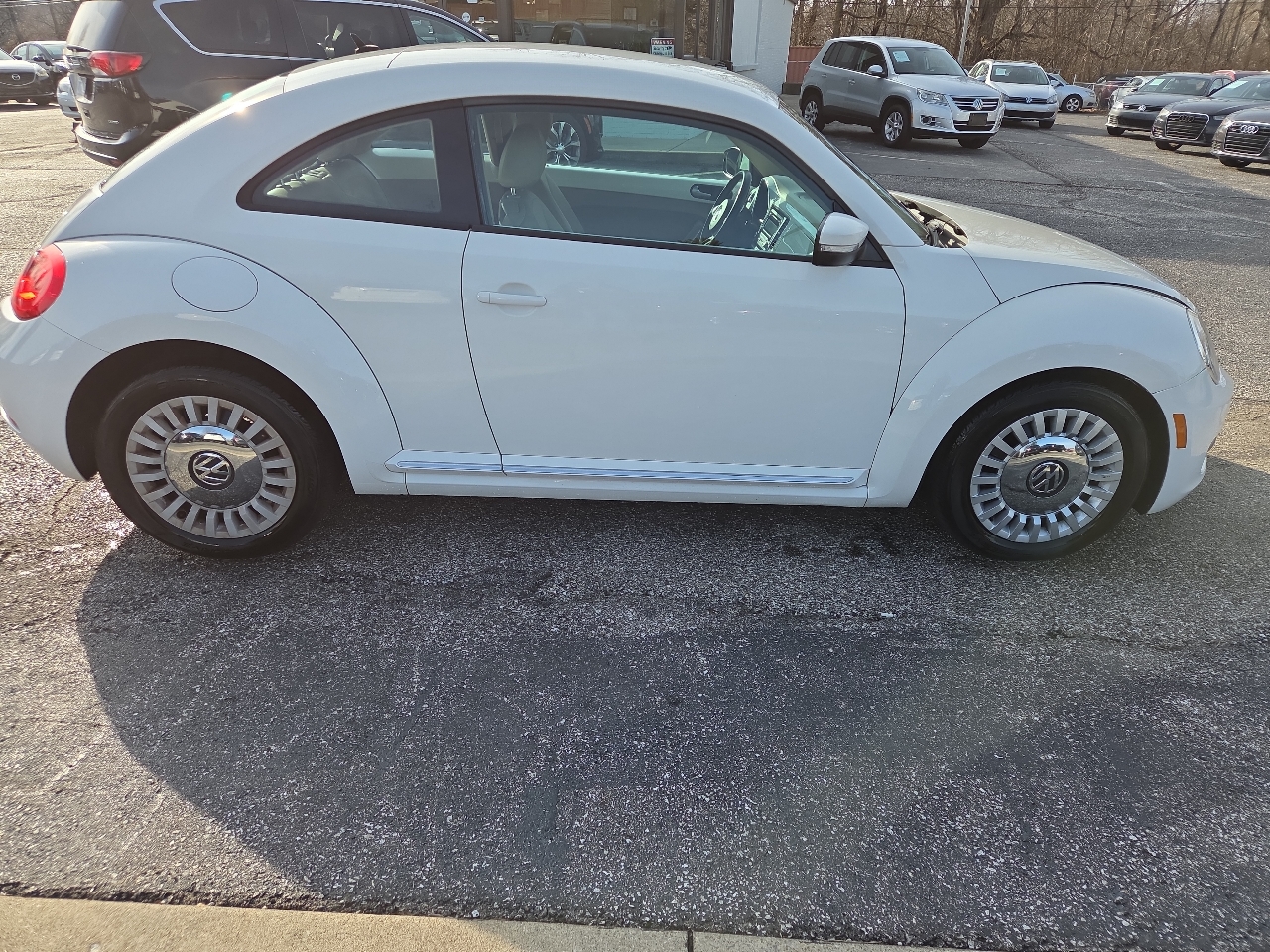 Volkswagen Beetle 2.5L 2013