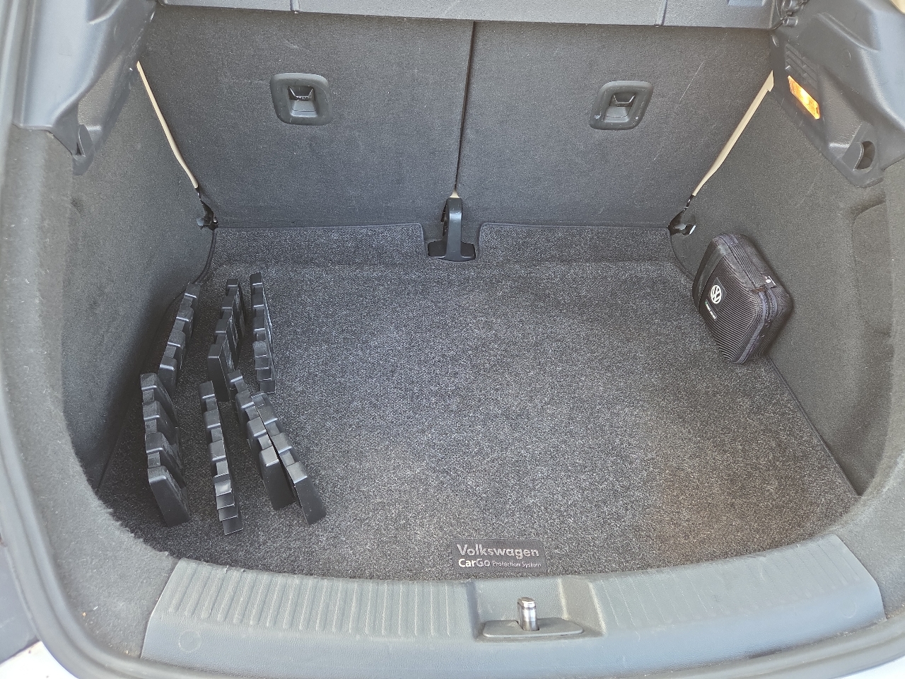 Volkswagen Beetle 2.5L 2013