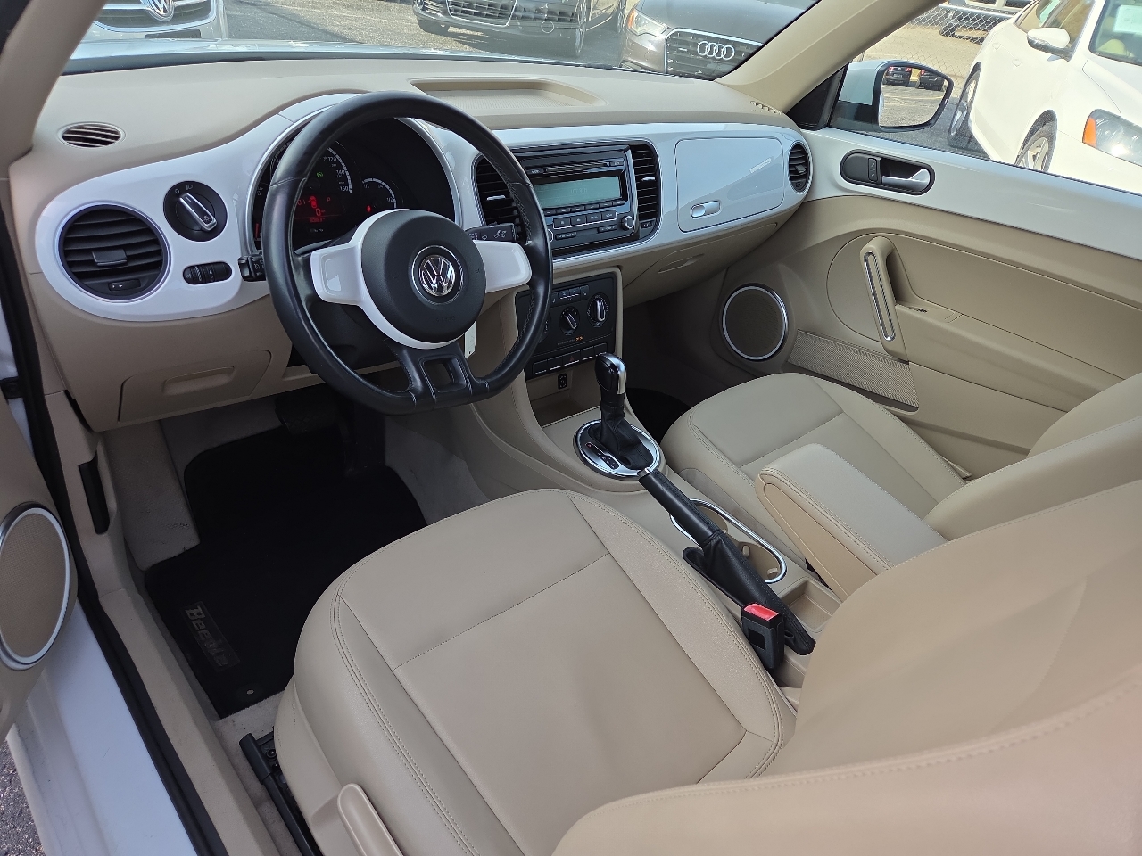 Volkswagen Beetle 2.5L 2013