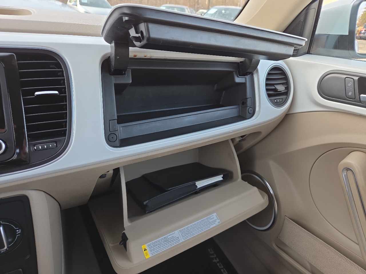 Volkswagen Beetle 2.5L 2013